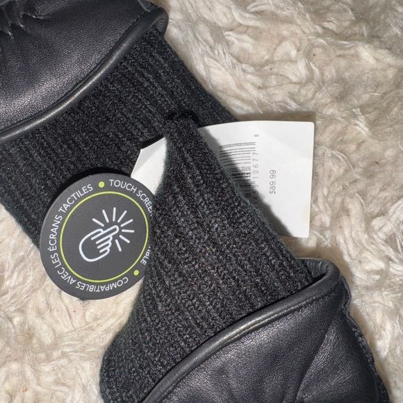 NWT Saks Fifth Avenue Women’s Leather Gloves (S/P) - Picture 2 of 5